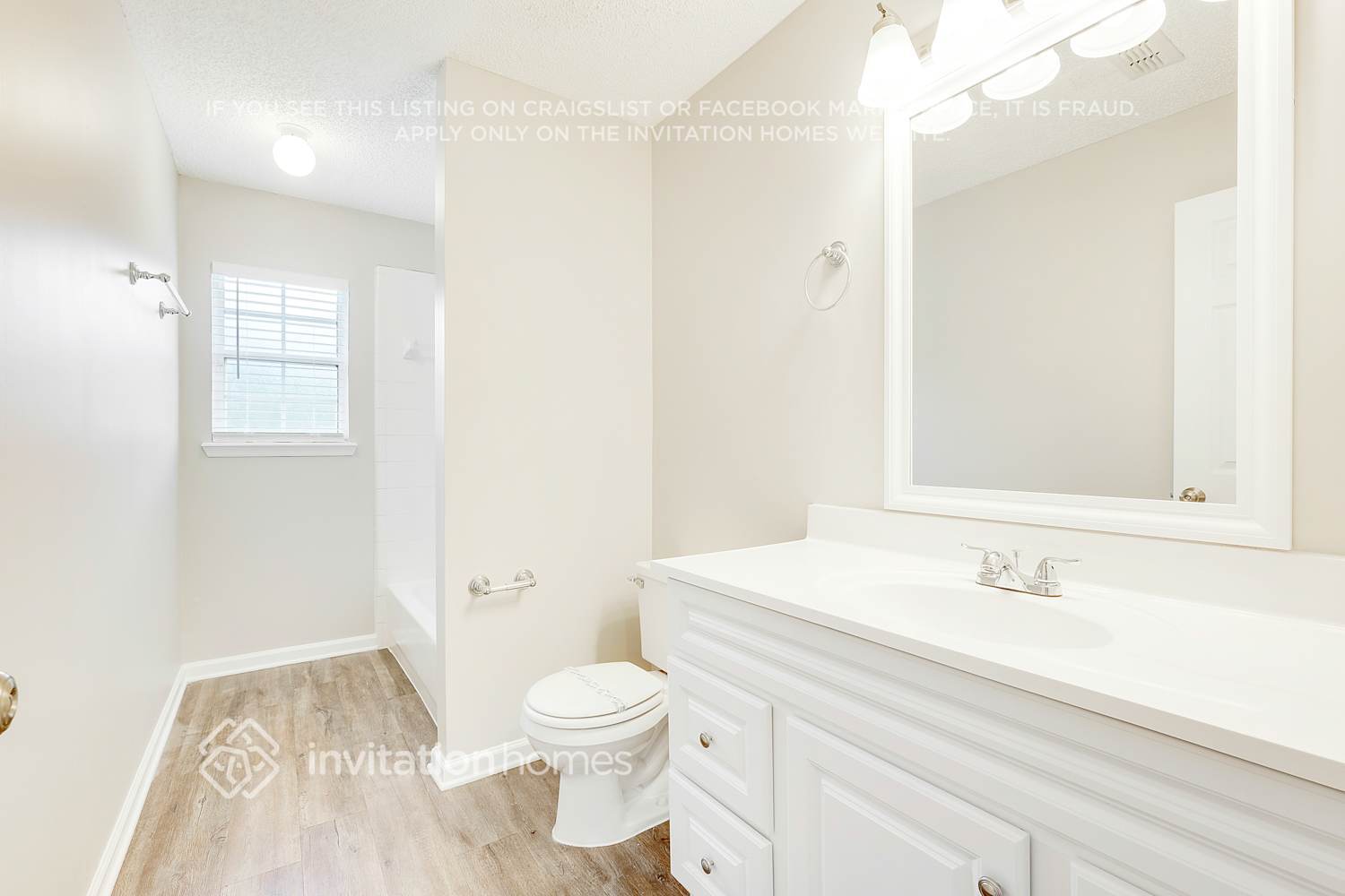 Building Photo - 8250 Rocky Creek Dr