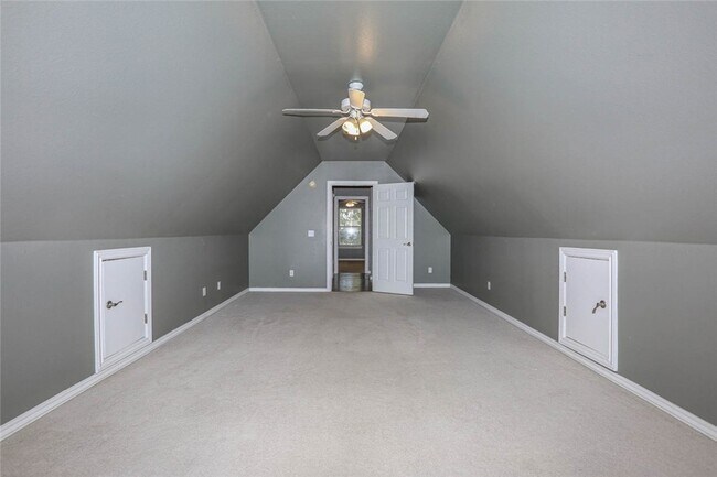 Building Photo - 5300 S 44th Pl