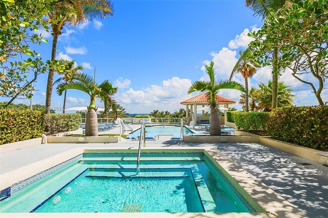 Building Photo - 7330 Ocean Terrace