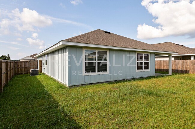 Building Photo - 428 Preston Wy
