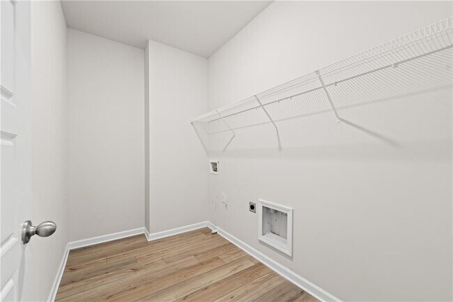 Building Photo - 4229 Brookmont Wy