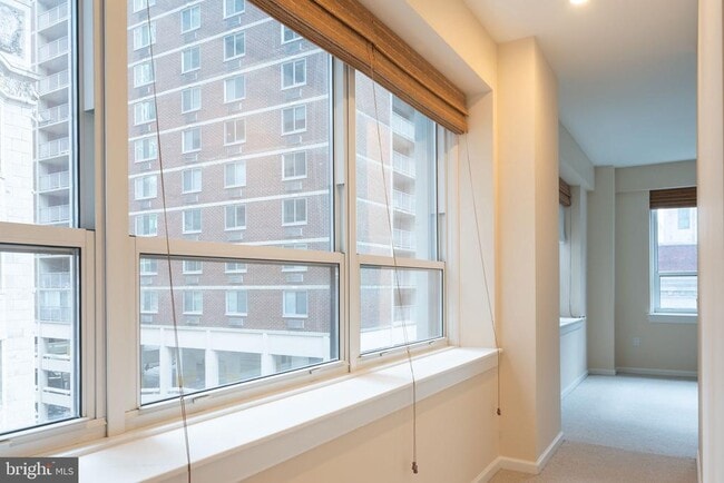 Building Photo - 1425 Locust St