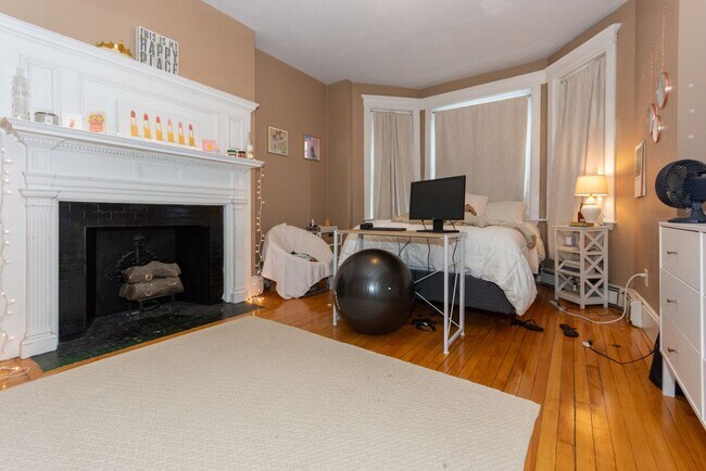 Building Photo - 6 Glenville Terrace
