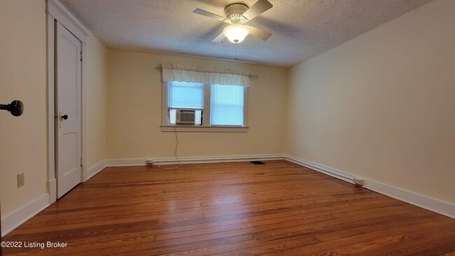 Building Photo - 3812 Taylorsville Rd