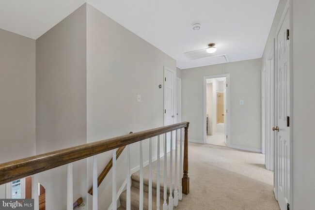 Building Photo - 1215 Delta Glen Ct