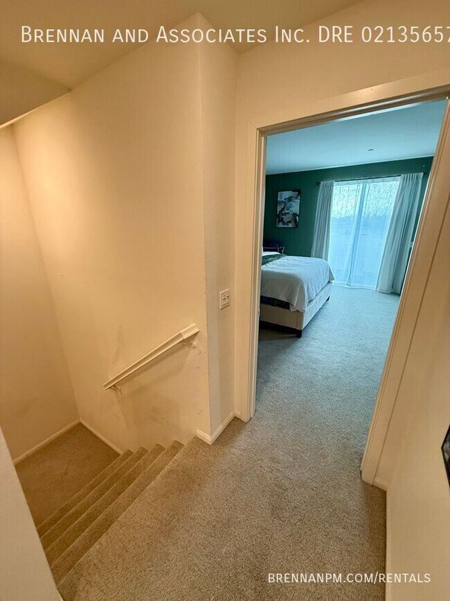 Building Photo - 1455 Banahaw Way