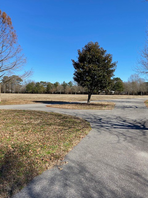 Building Photo - 5381 Lynbrook Landing