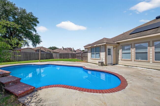 Building Photo - 5411 Losoya Ct