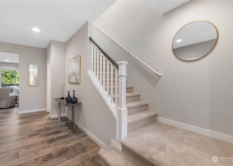 Building Photo - 3318 103rd Dr NE