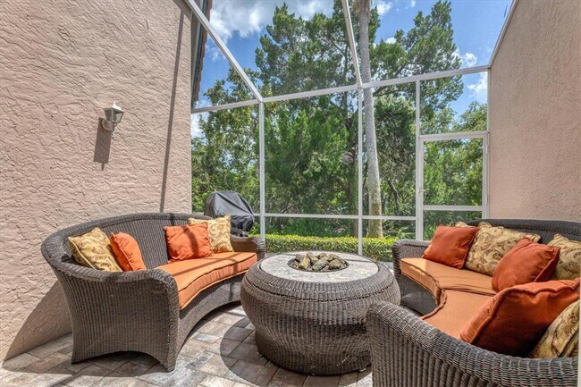 Building Photo - 1711 Starling Dr