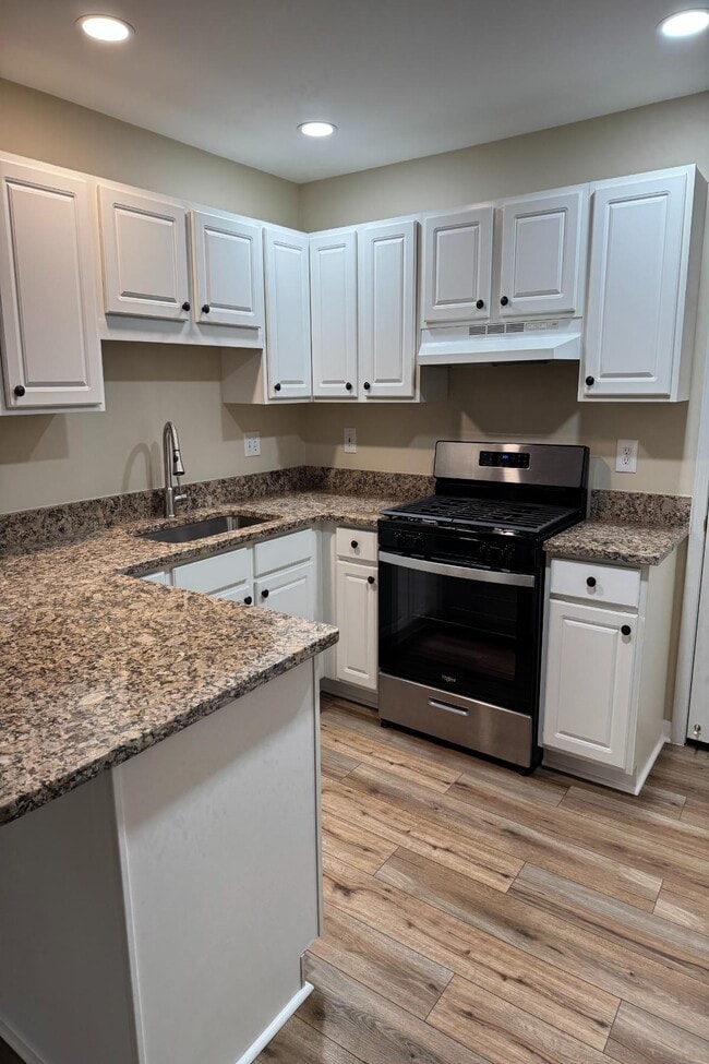 Building Photo - 11374 Celtic Manor Dr