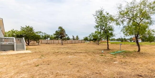 Building Photo - 146 Guajolote ST