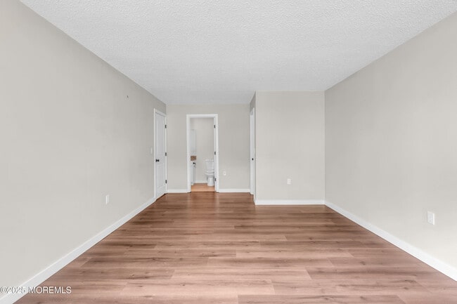 Building Photo - 403 Sage Ct