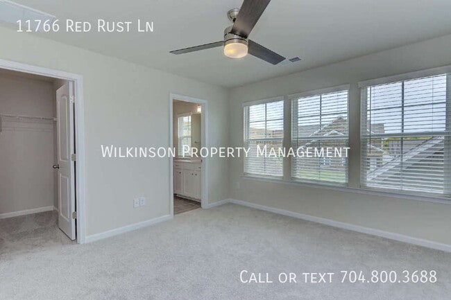 Building Photo - 11766 Red Rust Ln