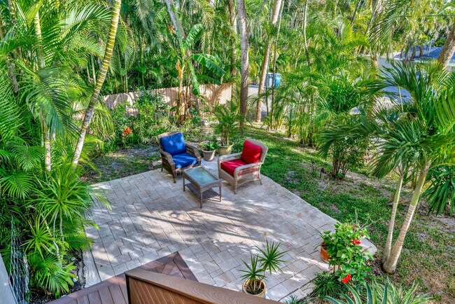 Building Photo - 28 Michiana Dr