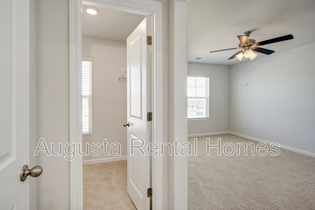 Building Photo - 3504 Firestone Dr