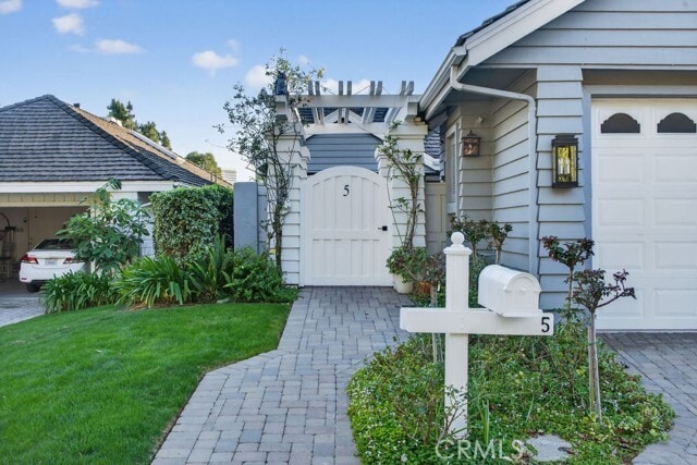 Building Photo - 5 Northampton Ct