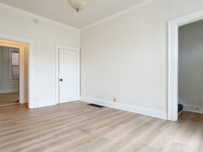 Building Photo - 313-313 NW Martin Luther King Jr Blvd