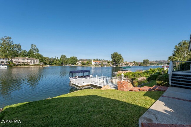 Building Photo - 32146 Oakshore Dr