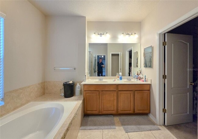 Building Photo - 5388 Penway Dr