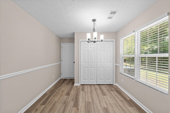 Building Photo - 324 Sequoia Pointe