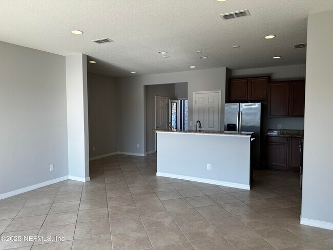 Building Photo - 7010 Butterfly Ct