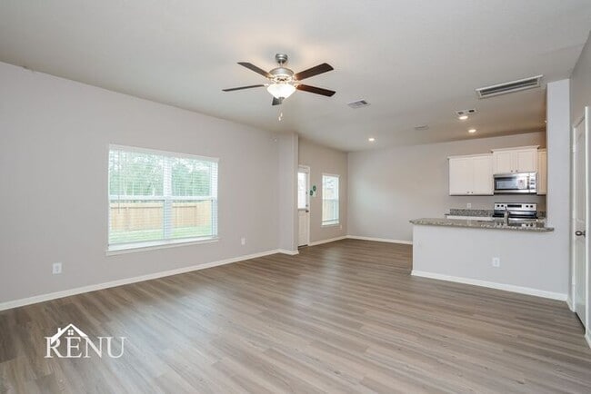 Building Photo - 10523 Copper Ridge Dr