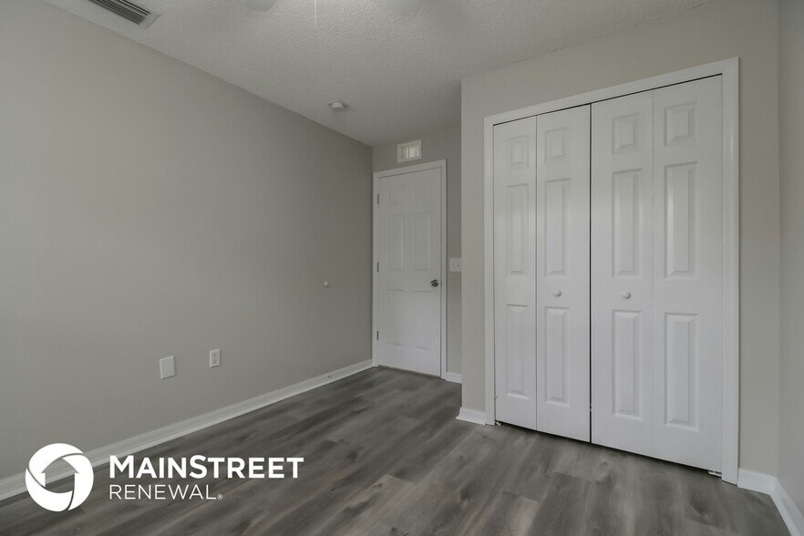 Building Photo - 6145 Banyan St
