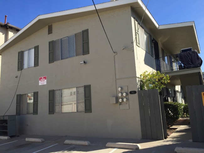 Building Photo - 360-362 Orange Ave