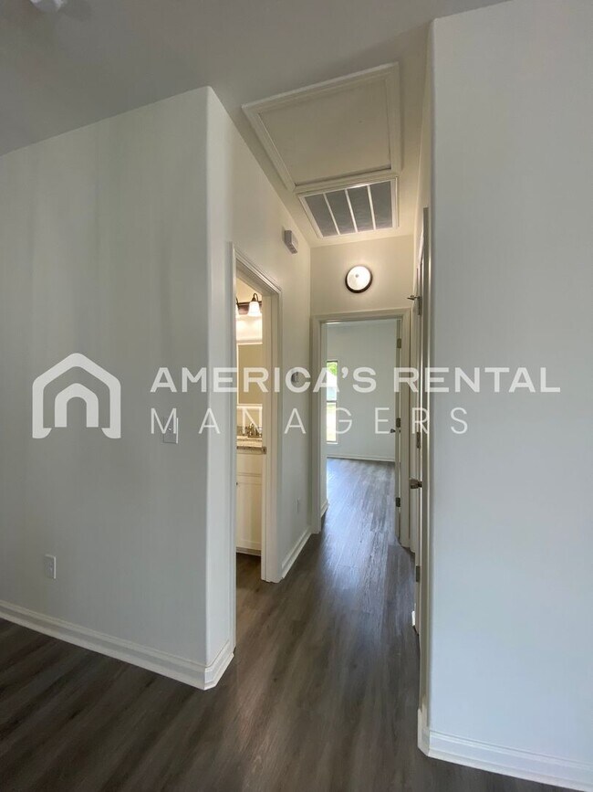 Building Photo - Home for Rent in Montgomery!!! DEPOSIT PENDING!