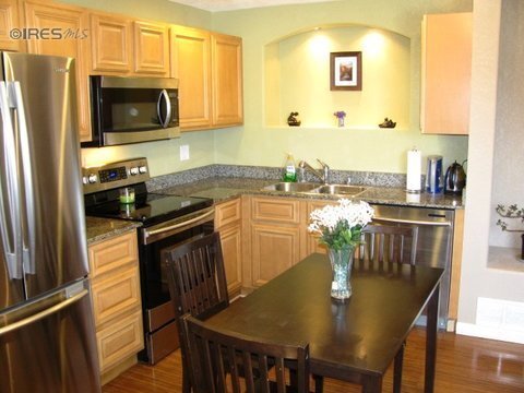 Building Photo - SUNNY 2 Bed, 2 Bath Townhome in Lafayette - Available July 5th