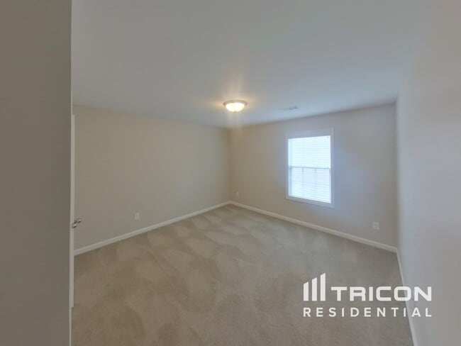 Building Photo - 4103 Effie Seward Dr