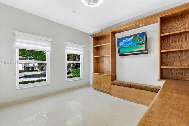 Building Photo - 14813 NW 87th Pl
