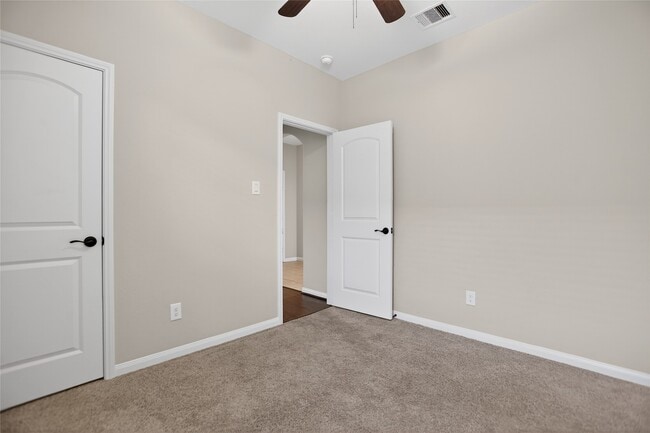 Building Photo - 7712 Boulder Sunstone Ln