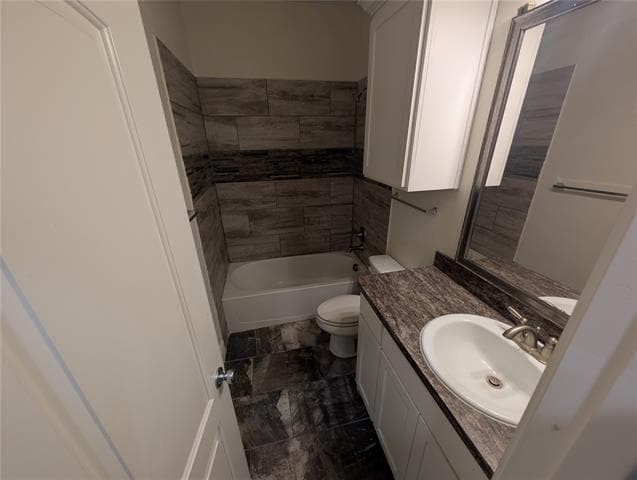 Building Photo - 2550 Eugene St