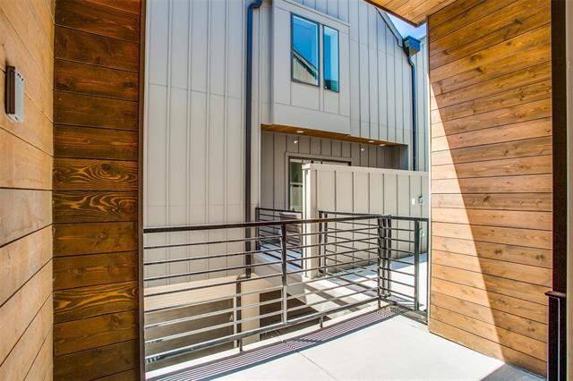 Building Photo - 4419 Cabell Dr