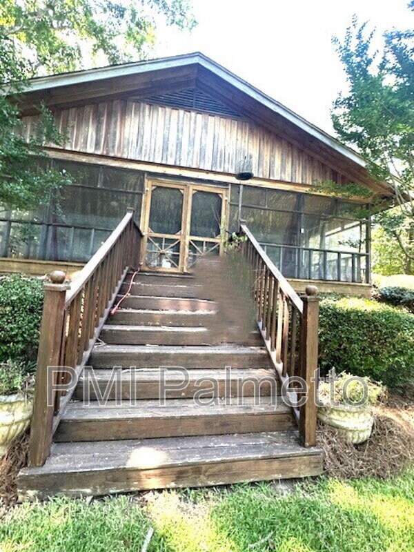 Building Photo - 222 Indian Creek Cir