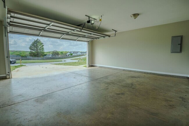 Building Photo - 77 Gray Field Ct