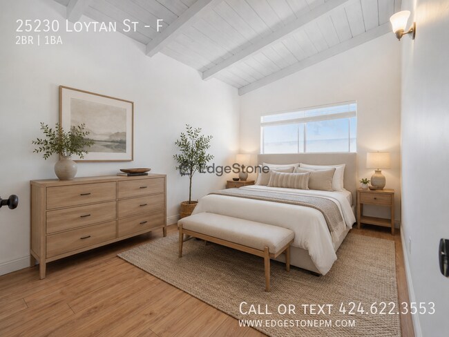 Building Photo - 25230 Loytan St