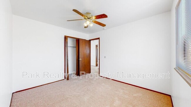 Building Photo - 5735 W 2nd Ave