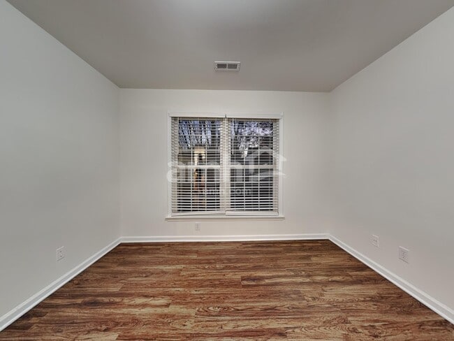 Building Photo - 4141 Autumn Cove Dr