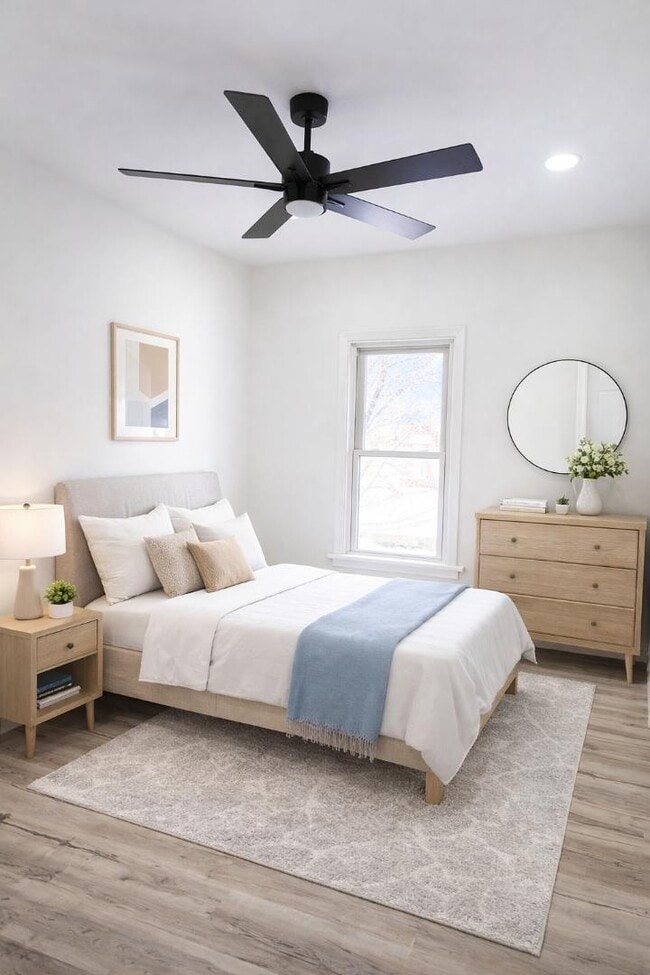 Building Photo - 1106 Becker Ave SW