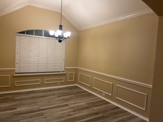 Building Photo - 114 Briar Oak Dr