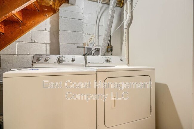 Building Photo - 1221 Glenwood Ave