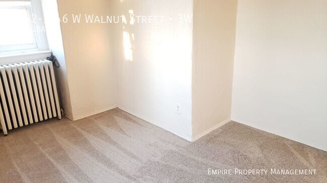 Building Photo - 1142-1146-1146 Walnut St