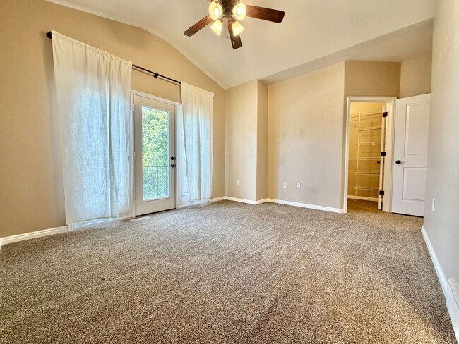 Building Photo - 14791 S Chandlerpoint Way