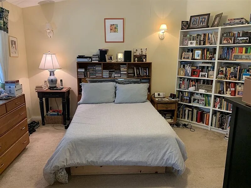 Building Photo - 3350 Via Verde Terrace