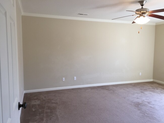 Building Photo - Beautiful Home in West Knoxville