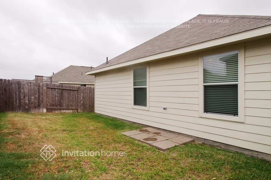 Building Photo - 18818 N Lyford Dr