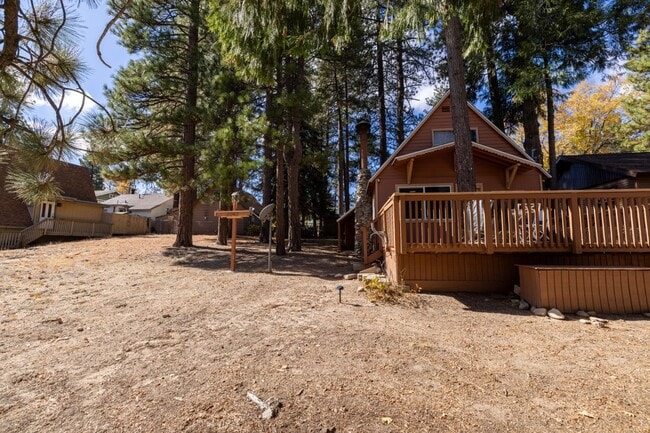 Building Photo - 2242 Deep Creek Dr